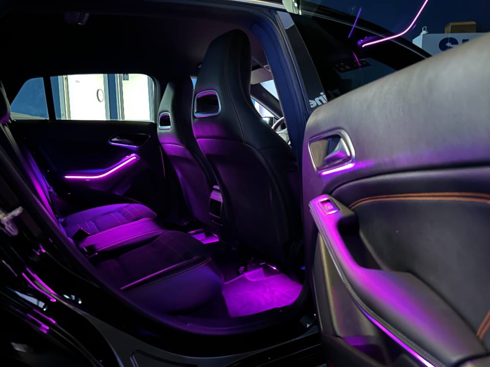 Iluminación ambiental interior realizada por ASJ