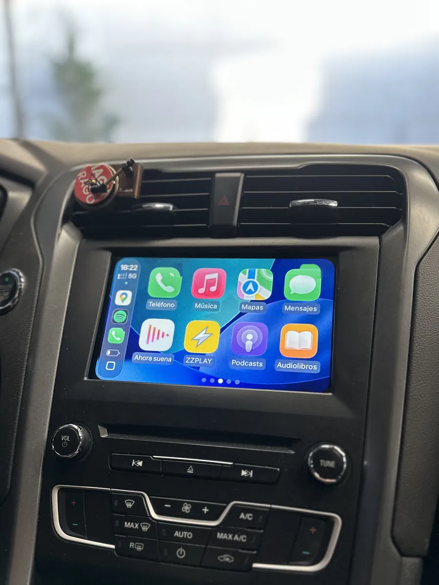 Interface CarPlay instalada en Ford