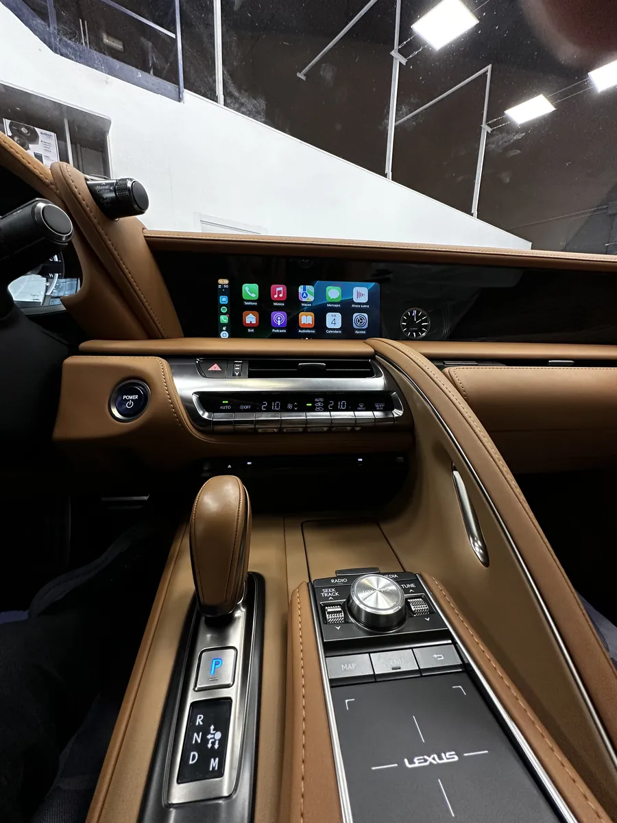 CarPlay integrado en Lexus